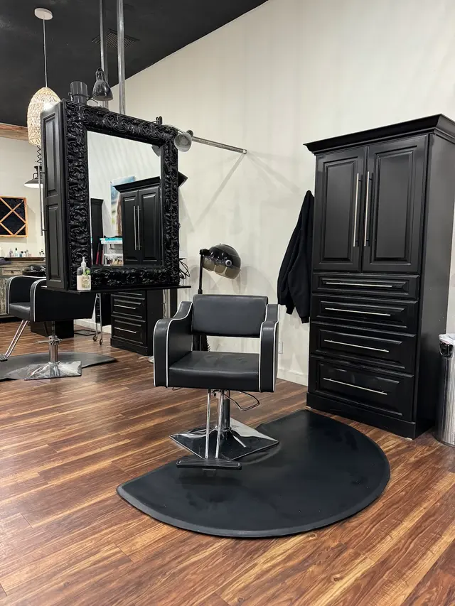 Rage Salons — photo from the business 2