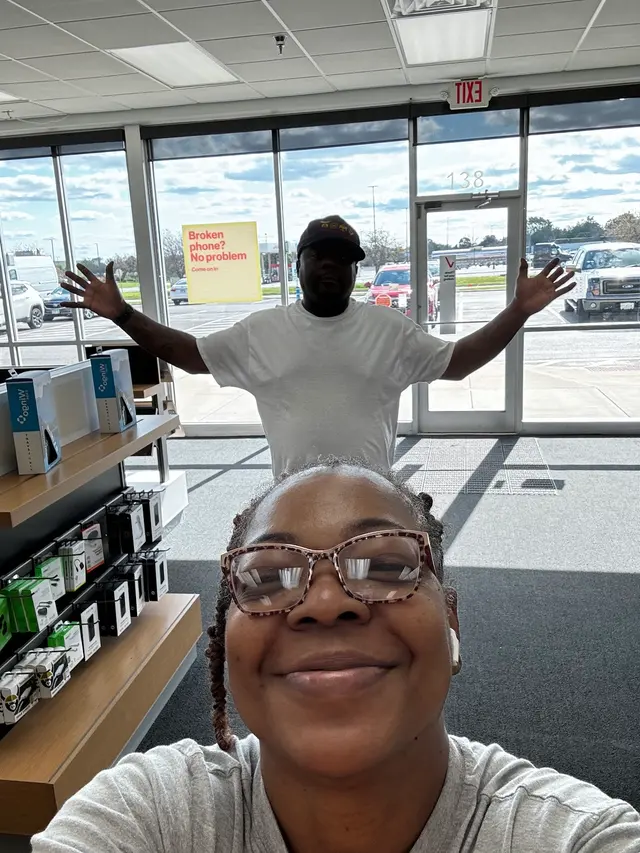 Verizon — customer photo 7