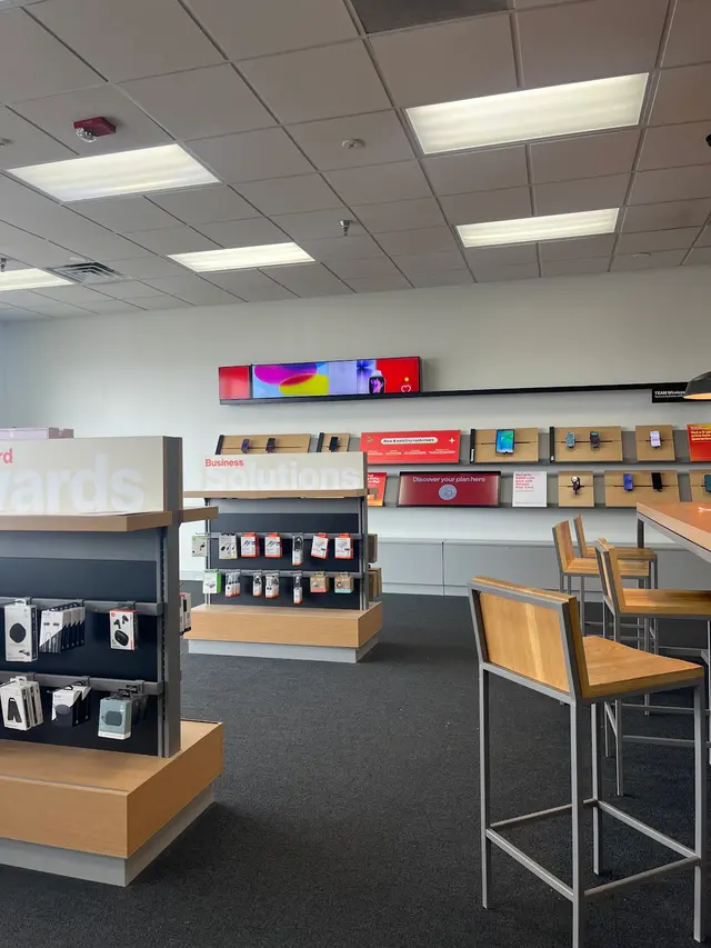 Verizon — customer photo 2