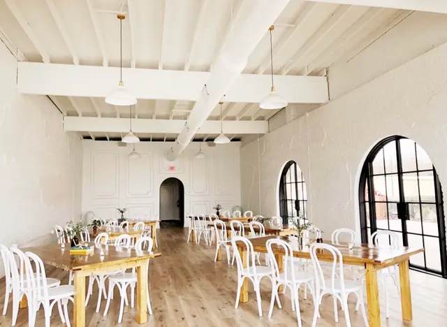 Soirée on South — photo from the business 5