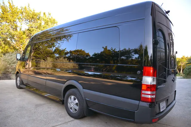 Lux Limo Austin Limo Service — photo from the business 10