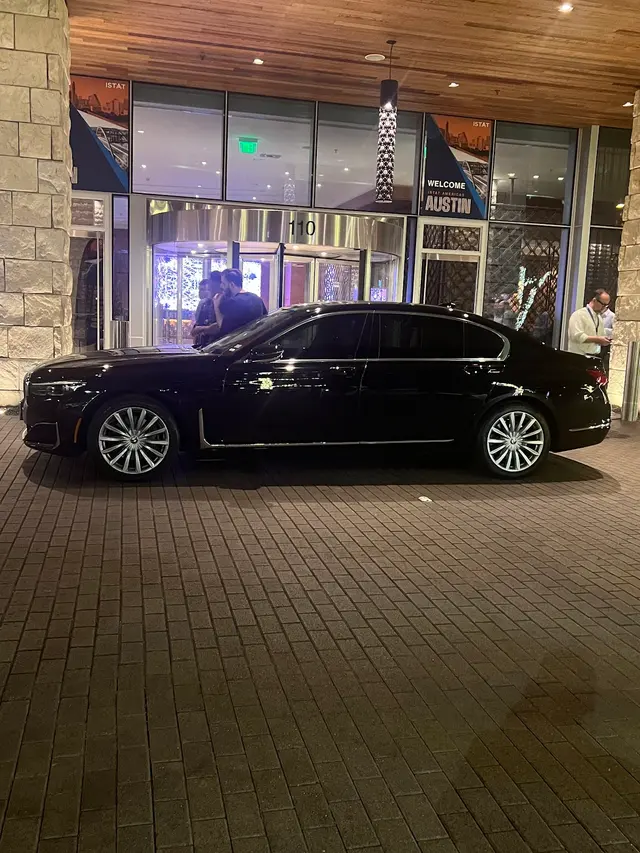 Great Hills Limousine, LLC | Austin Limo Service, Black Car Service, and Airport Shuttle Service — photo from the business 10