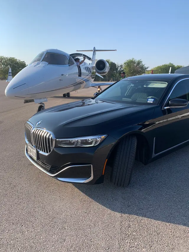 Great Hills Limousine, LLC | Austin Limo Service, Black Car Service, and Airport Shuttle Service — customer photo 5