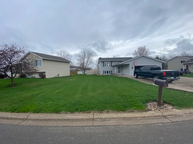 G3 Fertilizing and Weed Control — customer photo 12