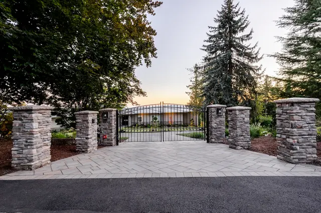 Oregon Sustainable Landscape — photo from the business 6