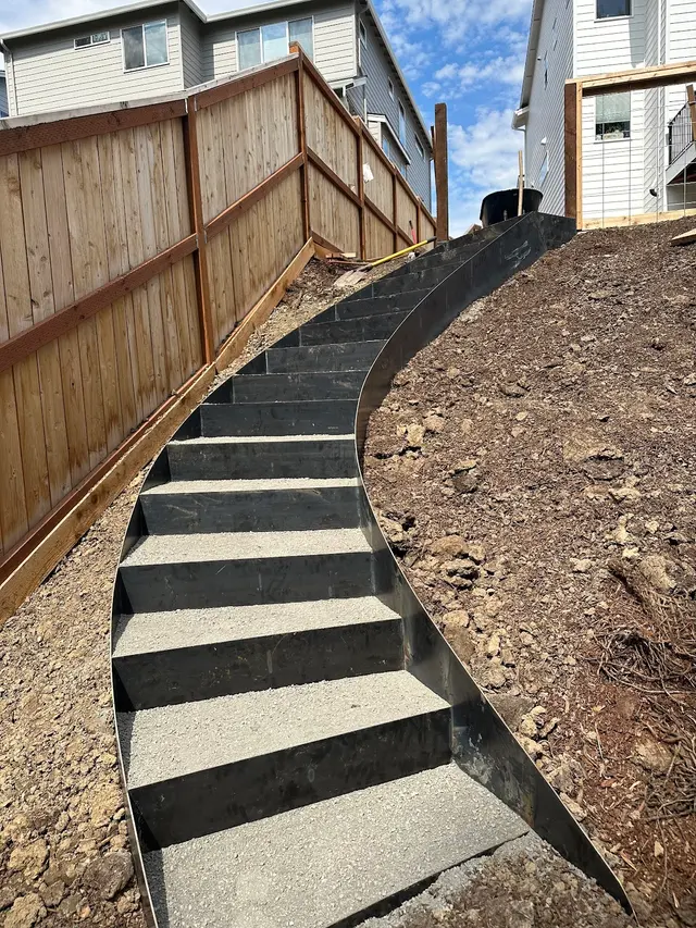 Creekscape Design LLC Landscape Design & Installation, Retaining Walls, Garden Design — photo from the business 12