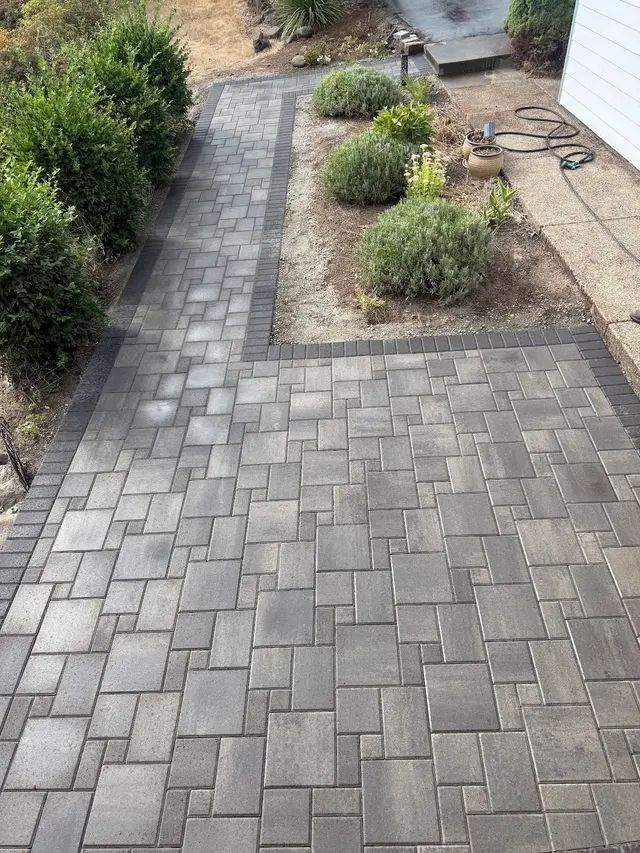 Lakewood Landscape & Construction LLC — photo from the business 2