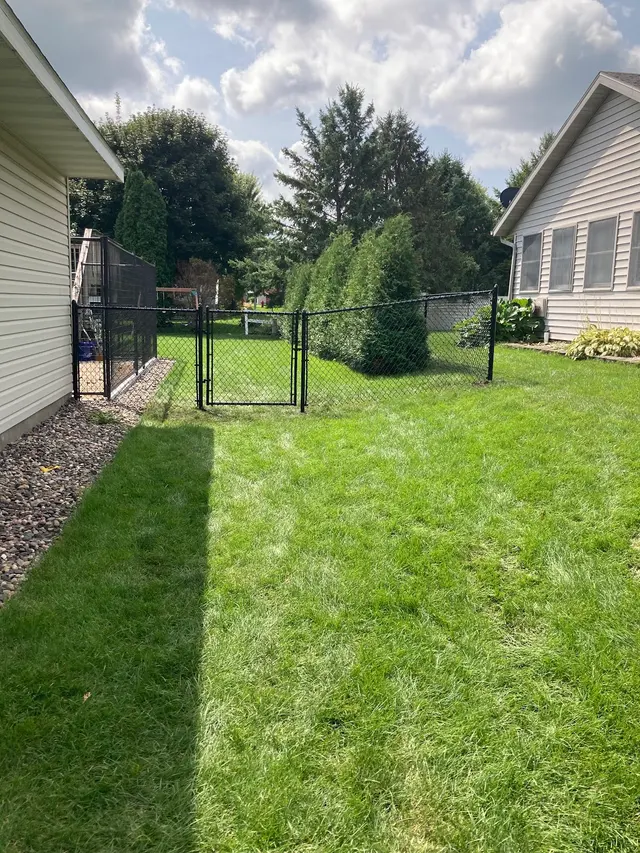 MSL Landscaping and Fencing — customer photo 4