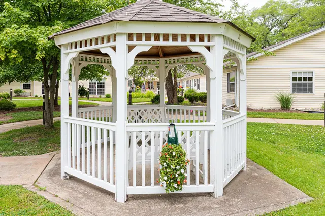 Arden Courts (Sterling Heights) — photo from the business 9