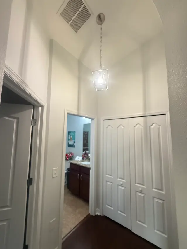 Honest Hanks Electrician — photo from the business 9