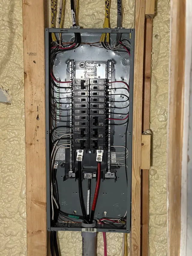 Honest Hanks Electrician — photo from the business 5
