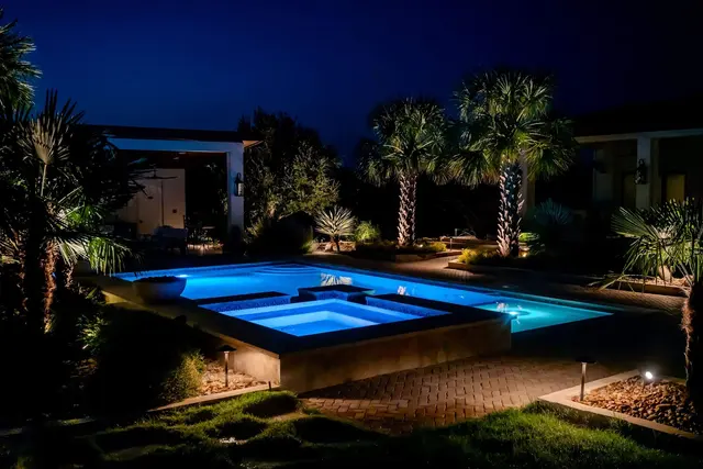 Glo Geeks Landscape Lighting Installation — photo from the business 11