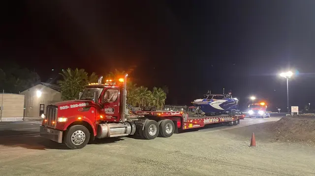 Metro Towing — photo from the business 4