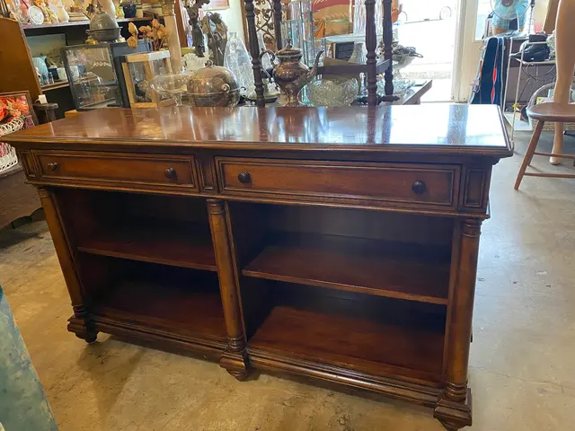 JunkerVals Antiques and Vintage — photo from the business 9