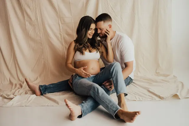 Pompy Portraits Studios: Boudoir & Maternity — photo from the business 9