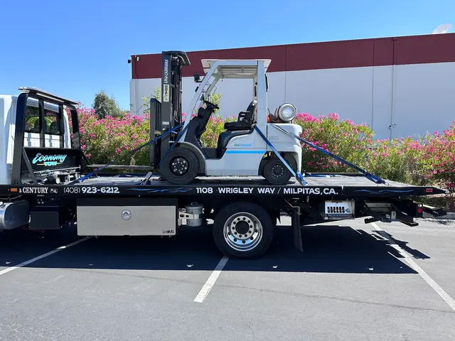 Economy Tow — photo from the business 3