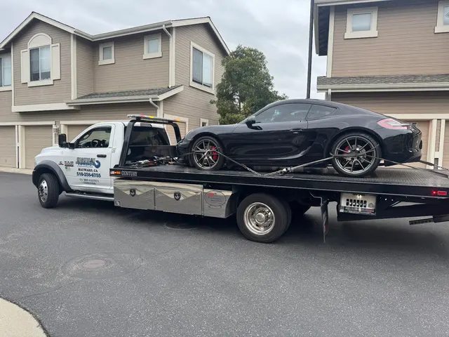 Highway Towing & Transportation — customer photo 2