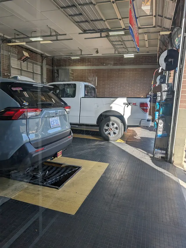 Express Oil Change & Tire Engineers — customer photo 4