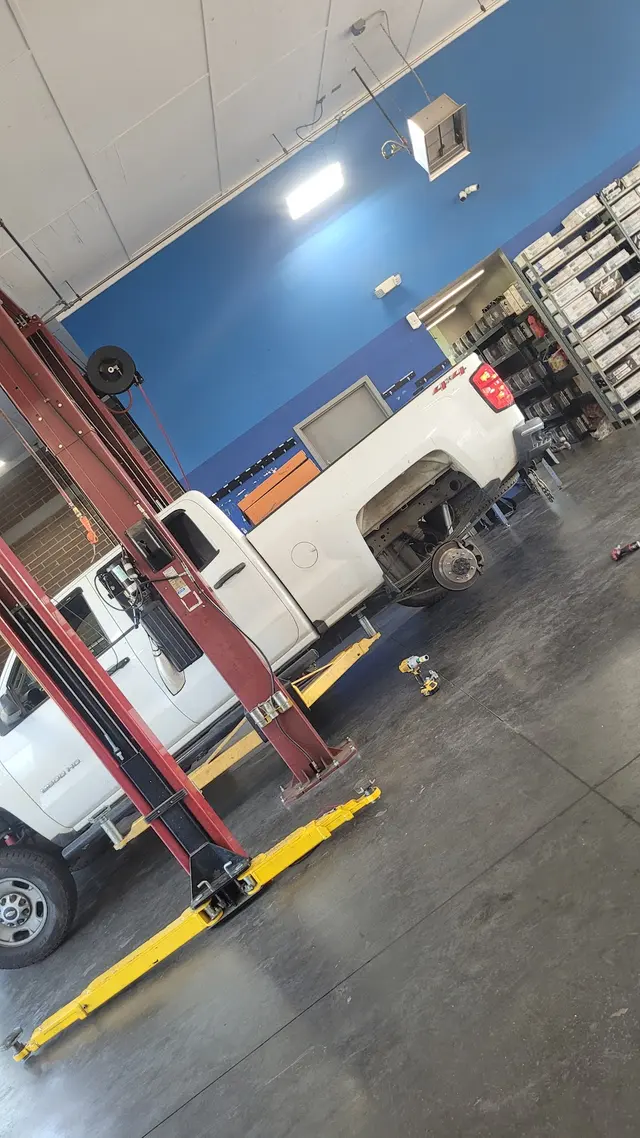 Express Oil Change & Tire Engineers — customer photo 3