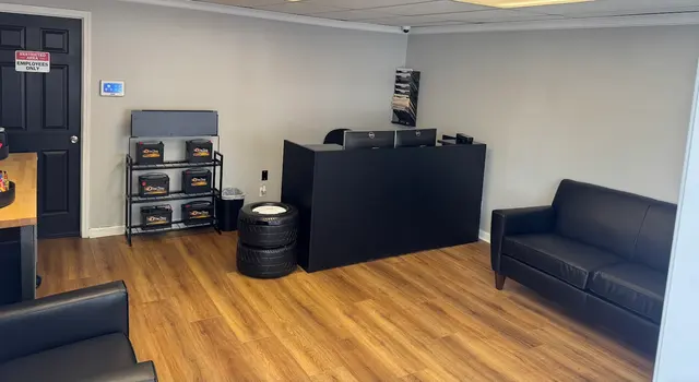 Meadows Automotive — photo from the business 7