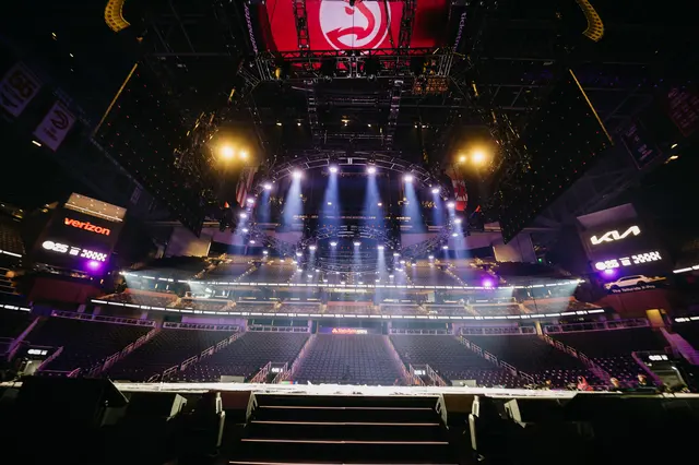 Orange Thread LIVE — photo from the business 3