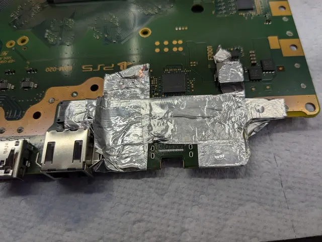 LP Computer & Phone Repair — photo from the business 9