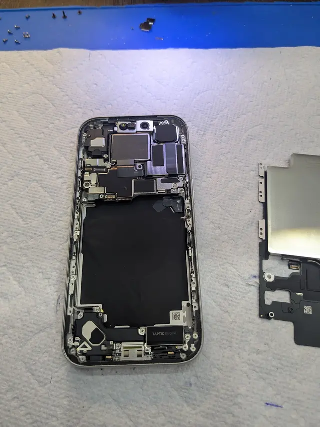LP Computer & Phone Repair — photo from the business 12