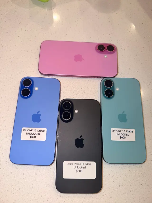 iCellPhones / Fix - Buy - Sell — photo from the business 4
