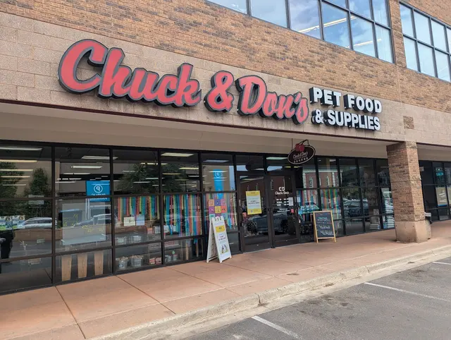 Chuck & Don's Pet Food & Supplies — customer photo 10