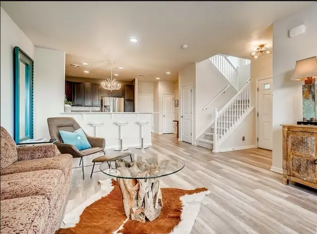 Jade Real Estate- Lauren Wilson — photo from the business 11