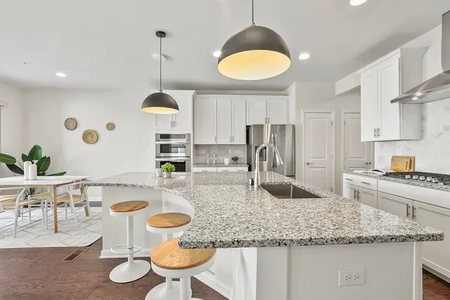 Red Door Design + Staging — photo from the business 4