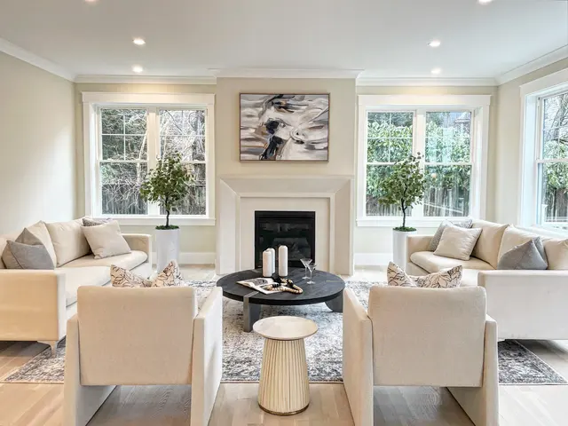 Red Door Design + Staging — photo from the business 3
