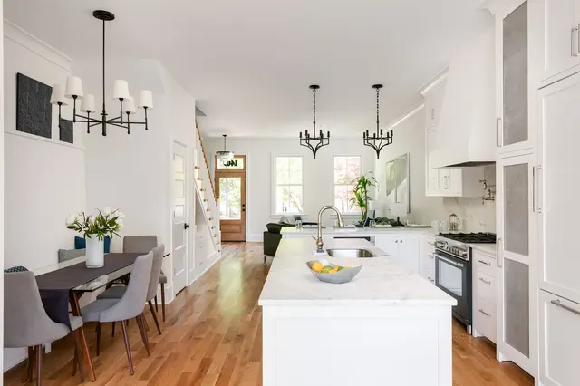 Amy Lynn Interiors — photo from the business 9