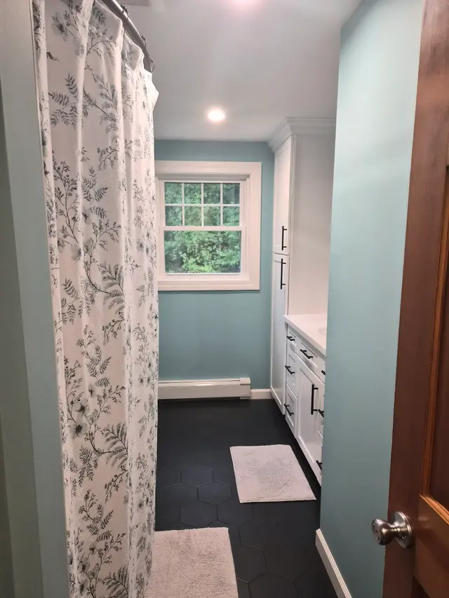Customer photo of work by M & H Interiors, from Mo's review