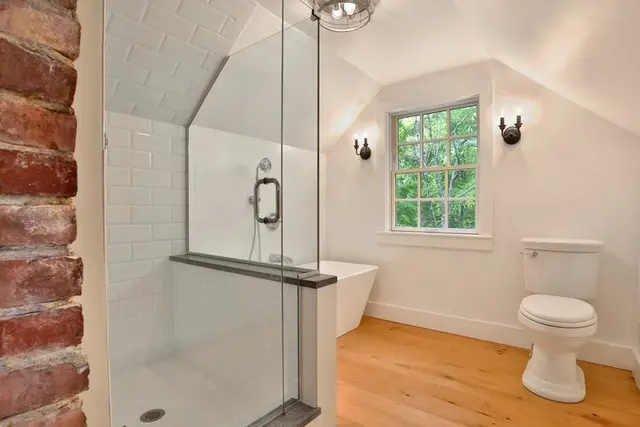 M & H Interiors — photo from the business 9