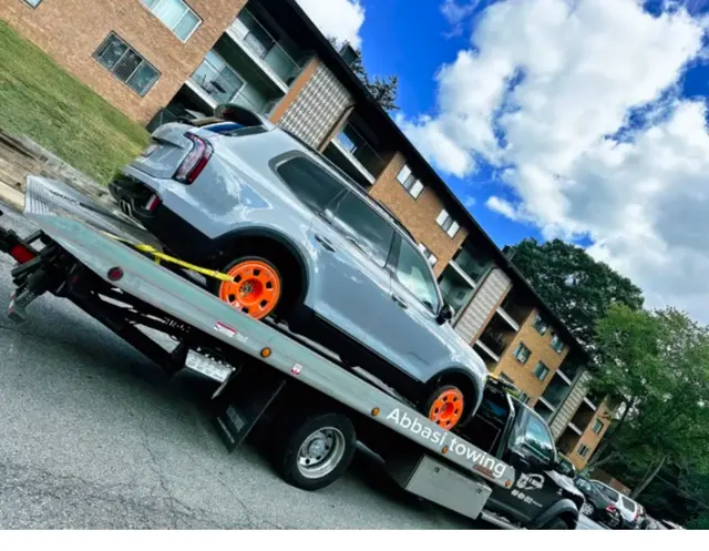 Abbasi Towing & Recovery — photo from the business 12