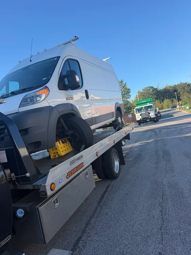 Abbasi Towing & Recovery — photo from the business 11