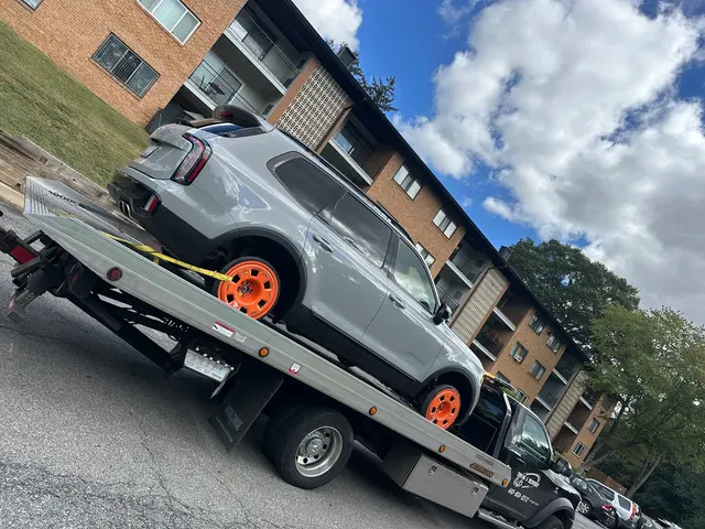 Abbasi Towing & Recovery — photo from the business 3