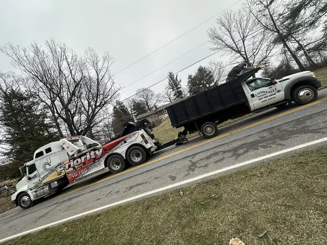 Priority Towing & Recovery, Inc — customer photo 2
