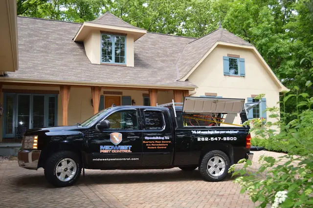 Midwest Pest Control — photo from the business 1