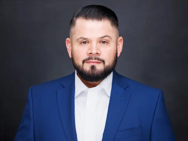 Hector Cavazos Headshot Photography — photo from the business 10