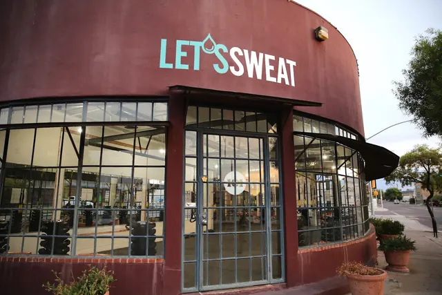 FRIDAY | MAT PILATES, STRENGTH & SPIN | DOWNTOWN — photo from the business 1