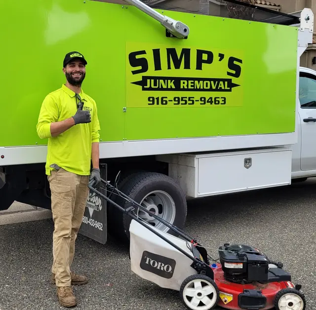 Simp's Junk Removal — photo from the business 4