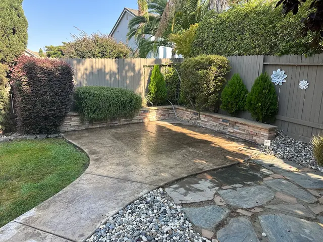 Golden State Junk Removal — photo from the business 9