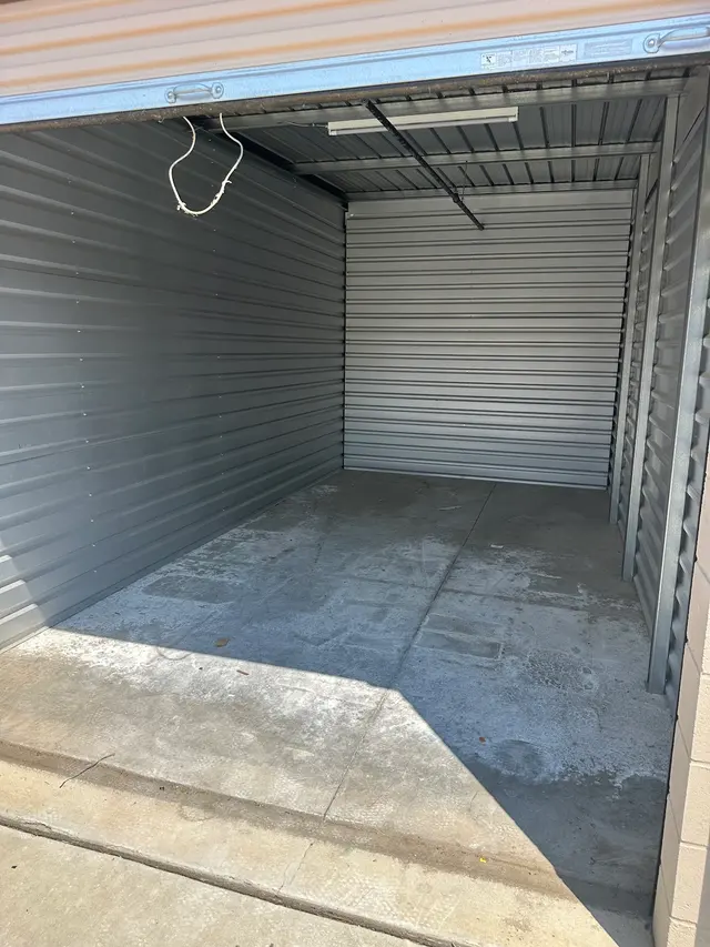 Golden State Junk Removal — photo from the business 4