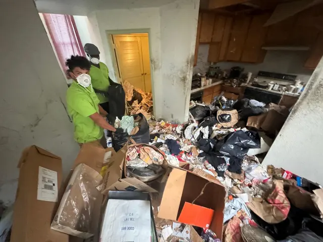 DISCARD JUNK REMOVAL — photo from the business 1
