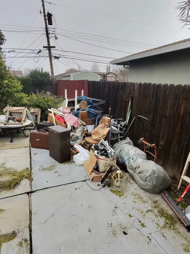 Clifford's Junk Removal — photo from the business 6