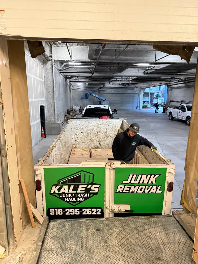 Kale's Junk & Trash Hauling — photo from the business 3