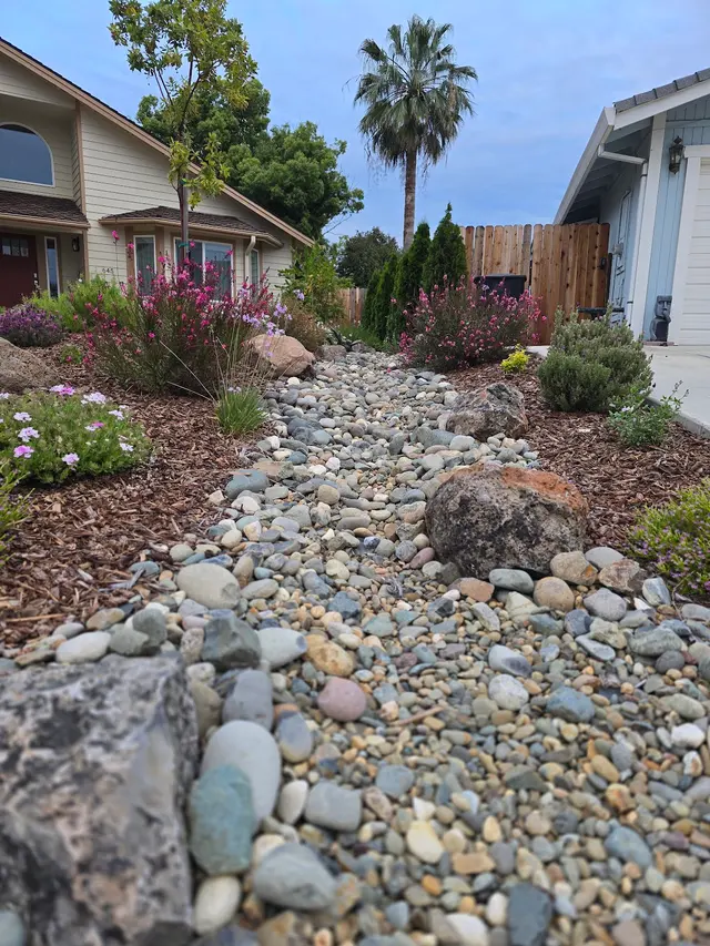 Caligreen Landscaping — photo from the business 4