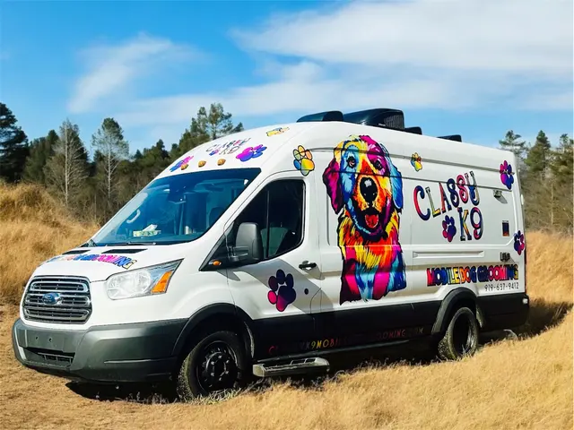 Classy k-9 mobile dog grooming — photo from the business 7